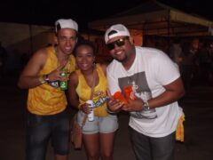 Oktober 10 Anos